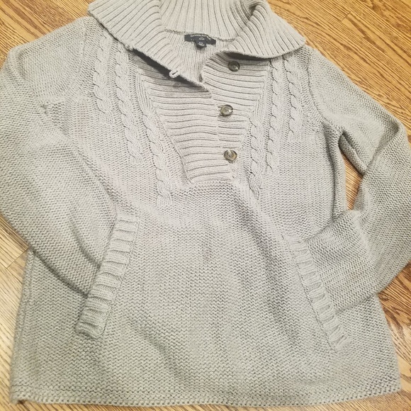 Banana Republic Sweater - Picture 1 of 3